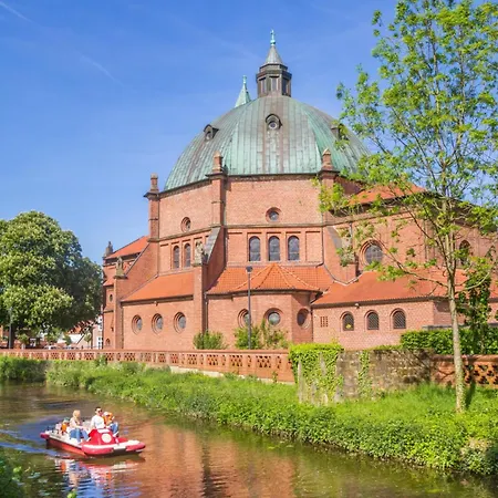 Nino-boardinghouse 6 Apartment *