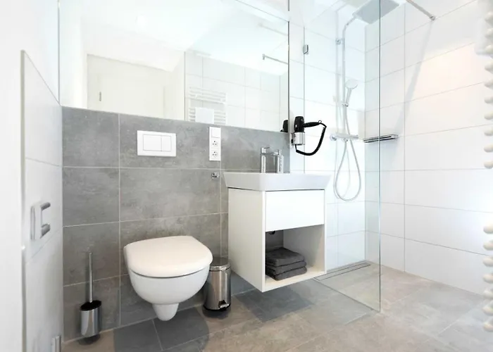 Nino-boardinghouse 6 公寓